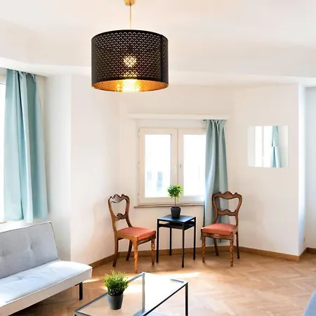 Lily Apartment. Historic Center Of * Amberes